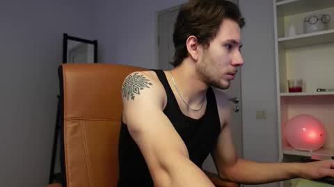 Ethan online show from 25, 10, 2025