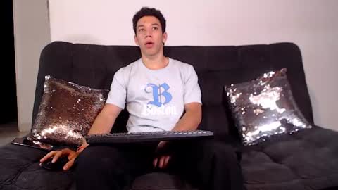 Ethan Noir online show from 7, 7, 2026