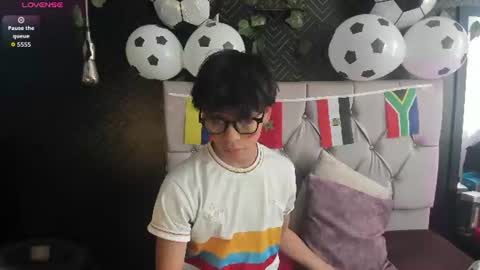 Ethan online show from 23, 6, 2026