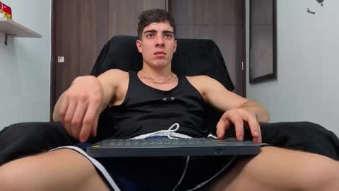 Snapshot of ethangreey1 chatting on 10, 9, 2025 ethangreey1 online show from 10, 9, 2025