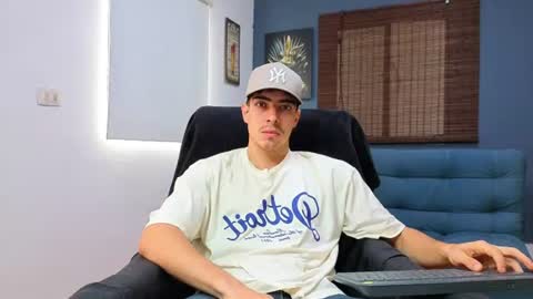 ethangreey1 online show from 23, 7, 2026