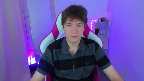 Ethan online show from 8, 10, 2025