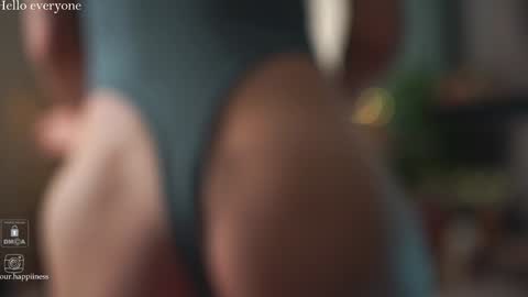 Snapshot of euphoriiiaa chatting on 16, 12, 2024 Mira online show from 16, 12, 2024