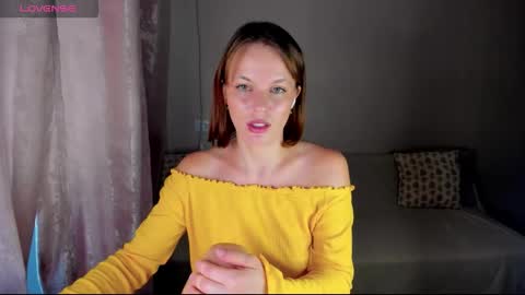 eva_aaaa online show from 25, 9, 2025
