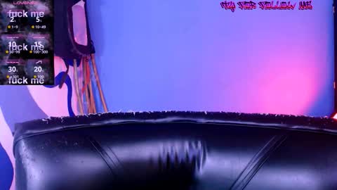 Iris Smile  independent model online show from 4, 3, 2026