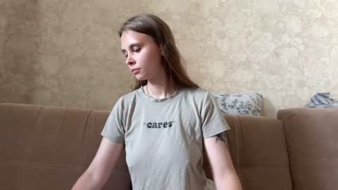 Eva Calvin online show from 25, 6, 2026