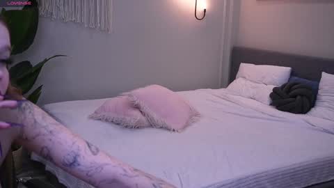 Eva online show from 27, 1, 2025