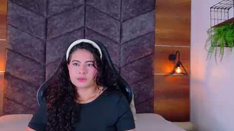 EVA DAEMON  online show from 9, 7, 2026