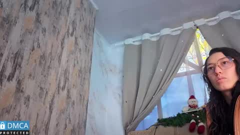 eva delight online show from 22, 12, 2025