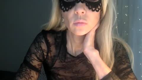 Snapshot of eva_fit_milf chatting on 6, 2, 2026 Eva Fit Milf online show from 6, 2, 2026
