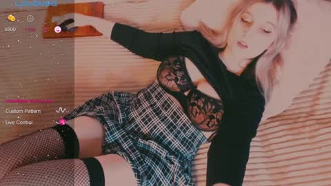 Snapshot of eva_gloss chatting on 27, 1, 2025 Eva online show from 27, 1, 2025