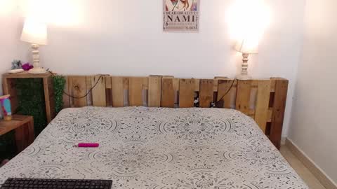 E V A online show from 10, 12, 2024