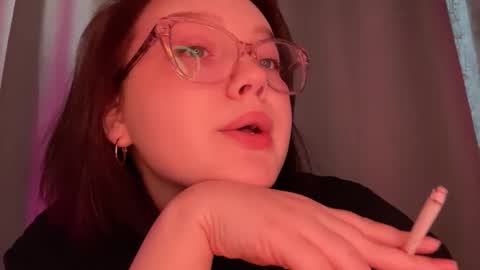 eva_kittenn online show from 15, 12, 2025