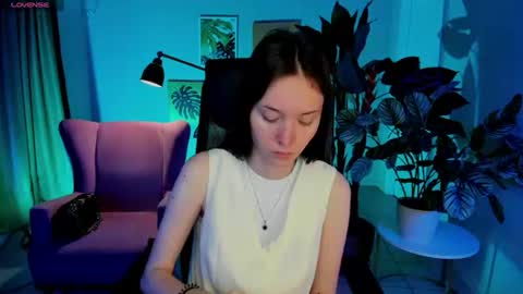 Snapshot of eva_leeee chatting on 21, 6, 2026 Eva online show from 21, 6, 2026