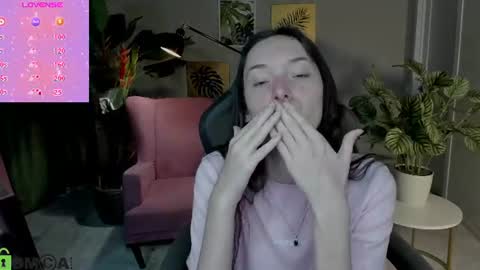 Snapshot of eva_leeee chatting on 22, 7, 2026 Eva online show from 22, 7, 2026