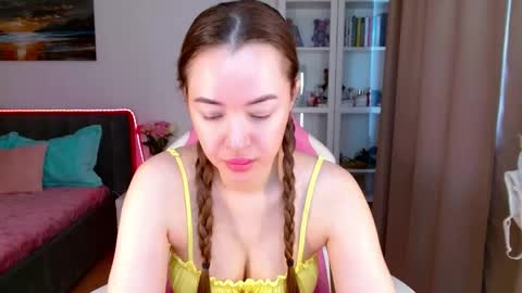 Eva LIss online show from 7, 6, 2026