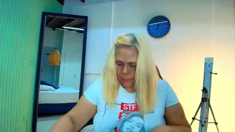 eva_love49 online show from 18, 3, 2026