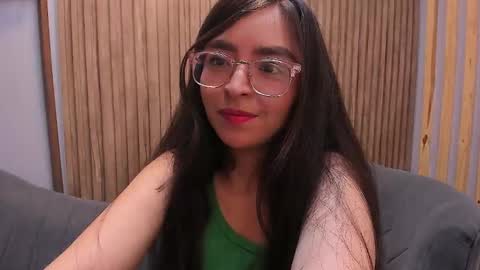 Angelinne online show from 8, 2, 2025