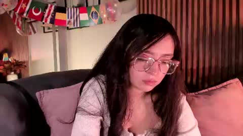Angelinne online show from 21, 6, 2026