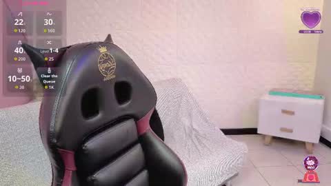 Eva  online show from 23, 6, 2026