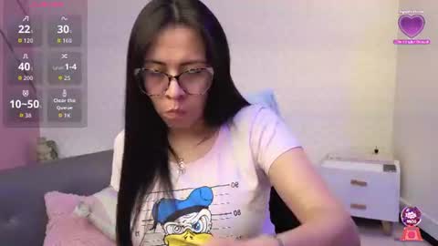 Eva  online show from 3, 8, 2026
