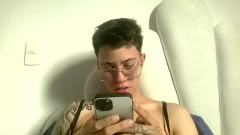 Snapshot of eva_monwalker chatting on 4, 8, 2026 Eva cute online show from 4, 8, 2026