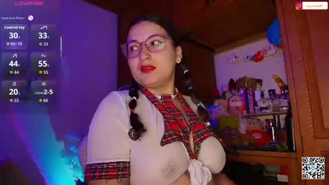 Eva  online show from 13, 7, 2026