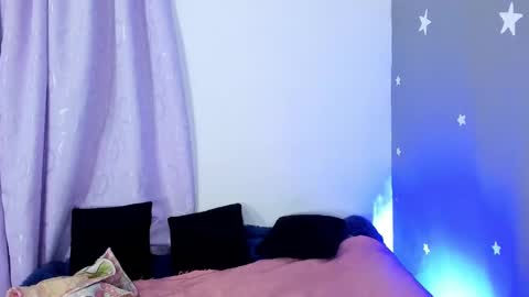 Eva  online show from 19, 12, 2024