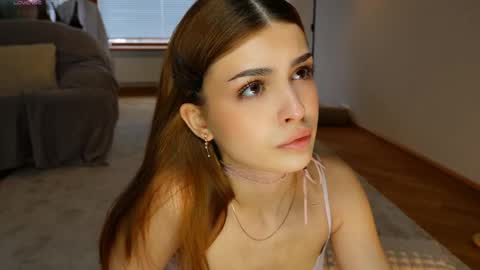 Hello my name is Eva its my first day here online show from 26, 4, 2026