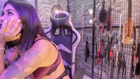 EVA INDEPENDENT MODEL online show from 29, 6, 2026