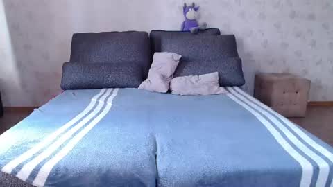 Snapshot of evaa_love_ chatting on 22, 6, 2026 Eva online show from 22, 6, 2026