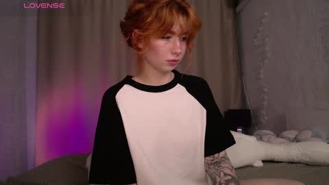 Snapshot of evaa_moonn_ chatting on 14, 11, 2025 Eva online show from 14, 11, 2025