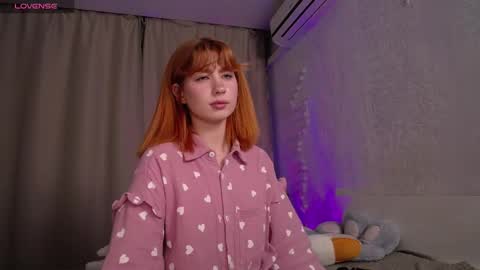 Snapshot of evaa_moonn_ chatting on 25, 11, 2025 Eva online show from 25, 11, 2025