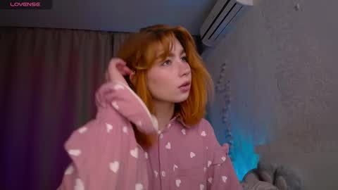 Snapshot of evaa_moonn_ chatting on 14, 1, 2026 Eva online show from 14, 1, 2026