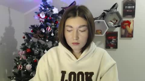 Evachaturbatte online show from 23, 12, 2025