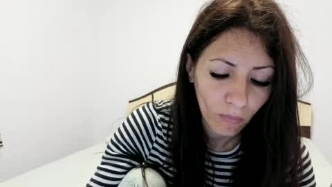 hornycrissyyourlove online show from 26, 7, 2026