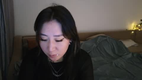 Snapshot of evadior chatting on 23, 9, 2025 Eva online show from 23, 9, 2025