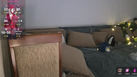 Snapshot of evadior chatting on 29, 9, 2025 Eva online show from 29, 9, 2025