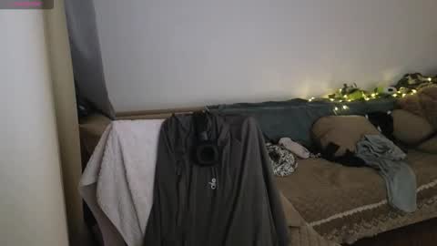 Snapshot of evadior chatting on 2, 10, 2025 Eva online show from 2, 10, 2025