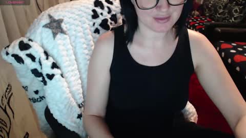 Snapshot of evadream1 chatting on 9, 1, 2026 EVADREAM online show from 9, 1, 2026