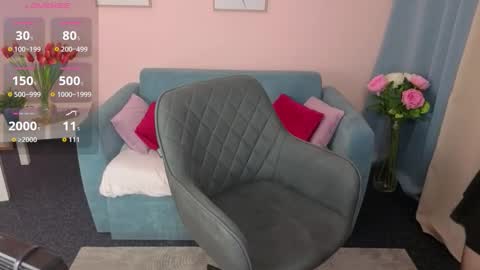 Snapshot of evafolverr chatting on 26, 11, 2025 Eva online show from 26, 11, 2025