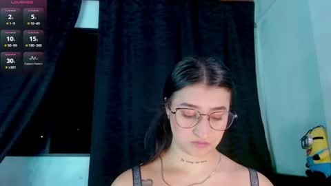 Evah Lee online show from 13, 7, 2026