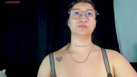 Evah Lee online show from 14, 7, 2026