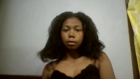 Snapshot of evahaldy chatting on 12, 11, 2025 evahaldy online show from 12, 11, 2025