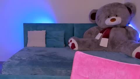 Eva online show from 28, 2, 2025