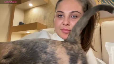 Snapshot of evahazardd chatting on 14, 10, 2025 EvaHazard online show from 14, 10, 2025