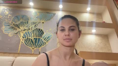 Snapshot of evahazardd chatting on 27, 11, 2025 EvaHazard online show from 27, 11, 2025