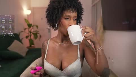 evajacksss_ online show from 11, 3, 2025