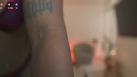 evajacksss_ online show from 8, 5, 2026