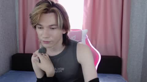 evan_reinhart online show from 27, 9, 2025